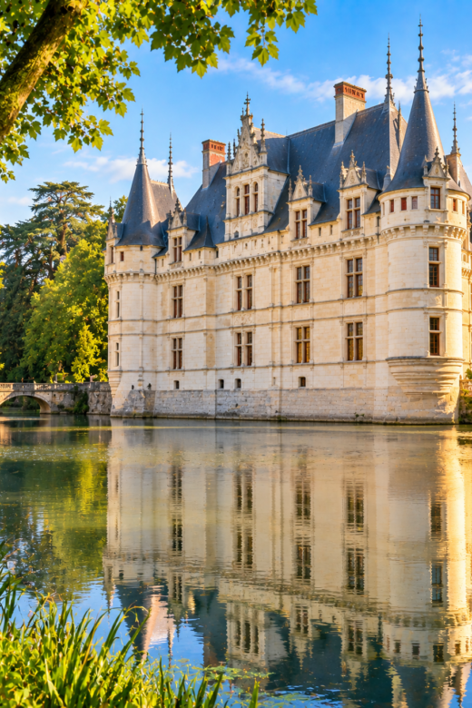 AZAY-LE-RIDEAU