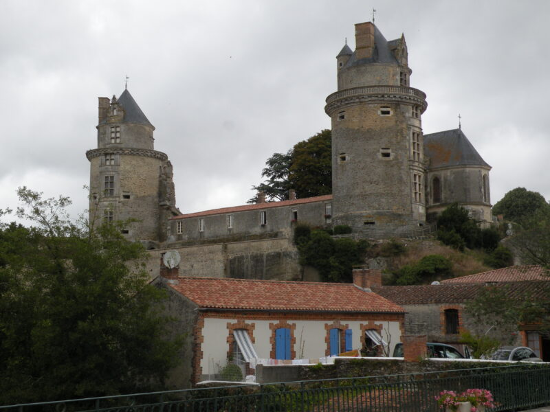 Apremont_chateau_1